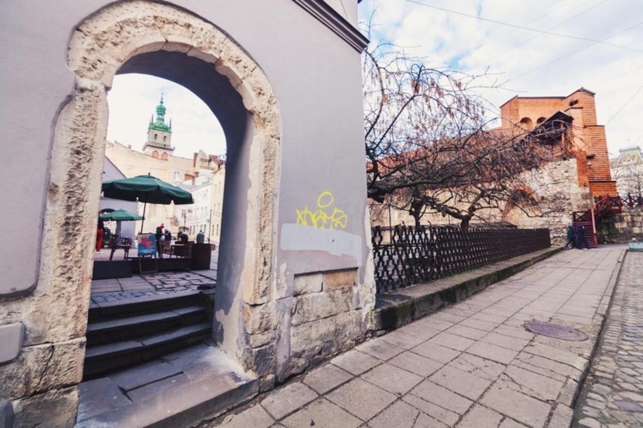Cozy & New Furnished Flat In Old Town Of Lviv Apartamento Exterior foto