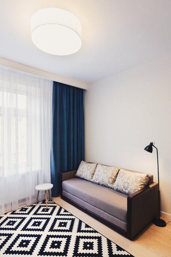 Cozy & New Furnished Flat In Old Town Of Lviv Apartamento Exterior foto